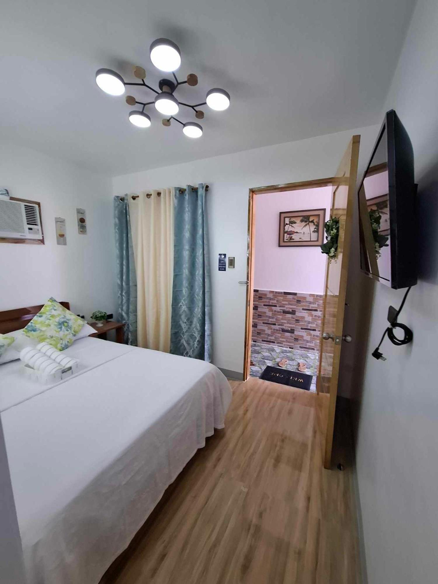 Dreamstay Hostel Moalboal Exterior foto